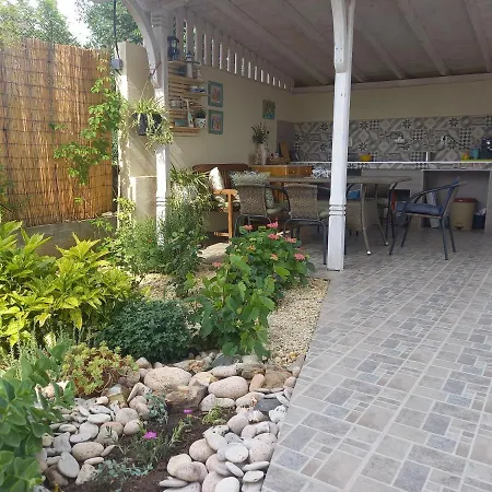 флора تشيرنوموريتس