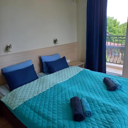 Villa флора *