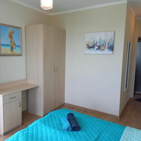 флора Τσερνομόρετς