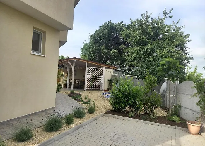 флора Chernomorets